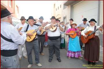 Romería popular y actos para los más pequeños en Lomo Cementerio/Agustín Cabrera y TA.